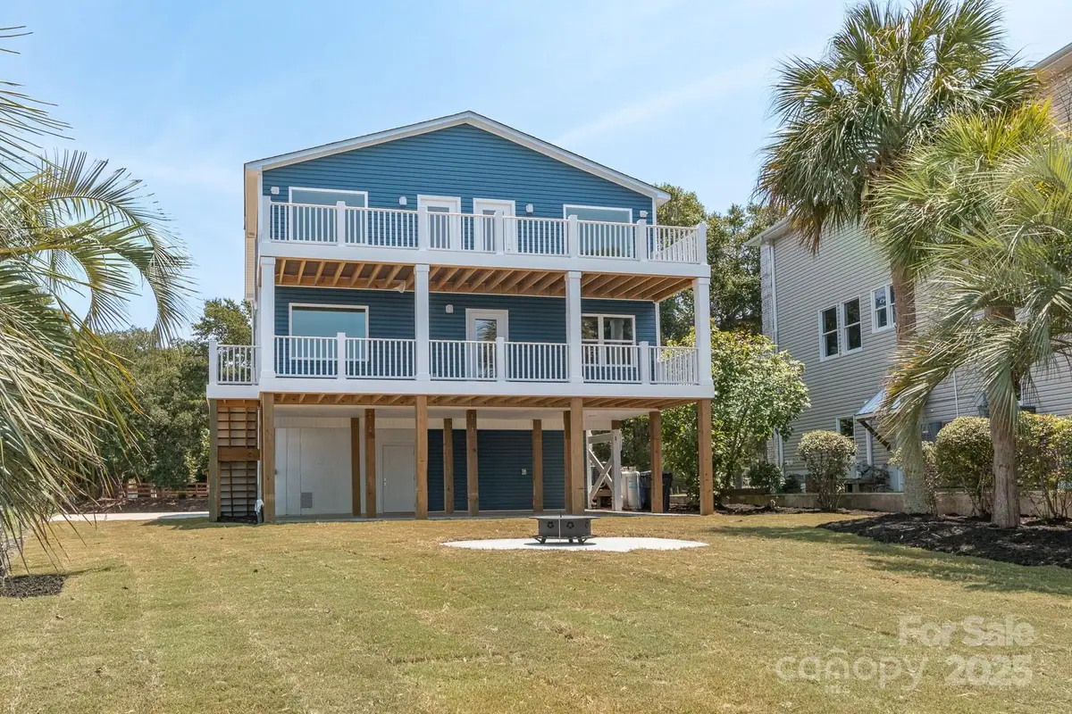 102 SW Yacht Drive, Oak Island, NC 28465 - Image #1