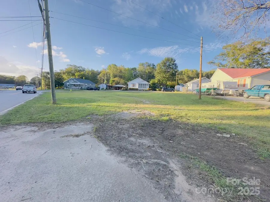 37 Rice Street, Belton, SC 29627 - Image #3