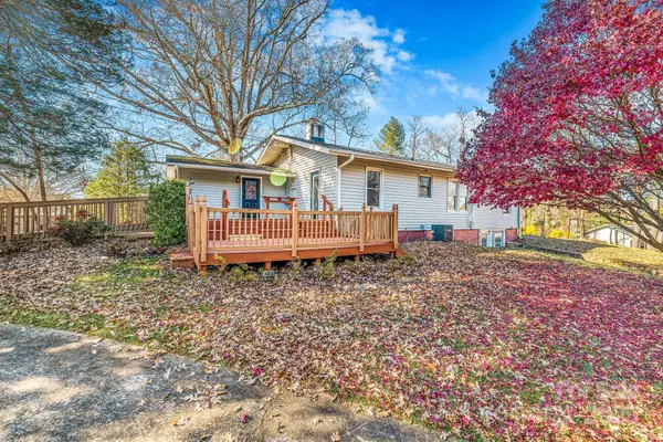 107 Woodland Church Road, Clyde, NC 28721