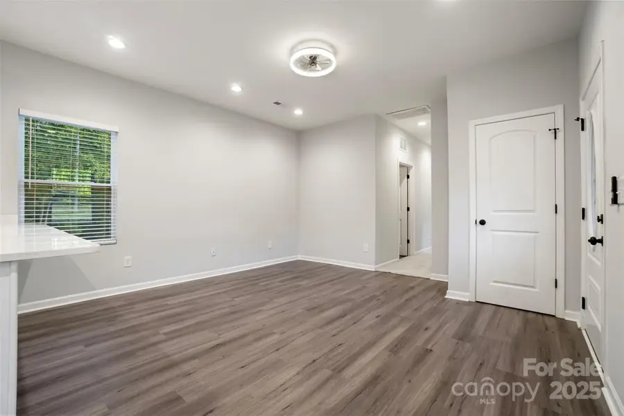 5145 Grafton Drive, Charlotte, NC 28215 - Image #3