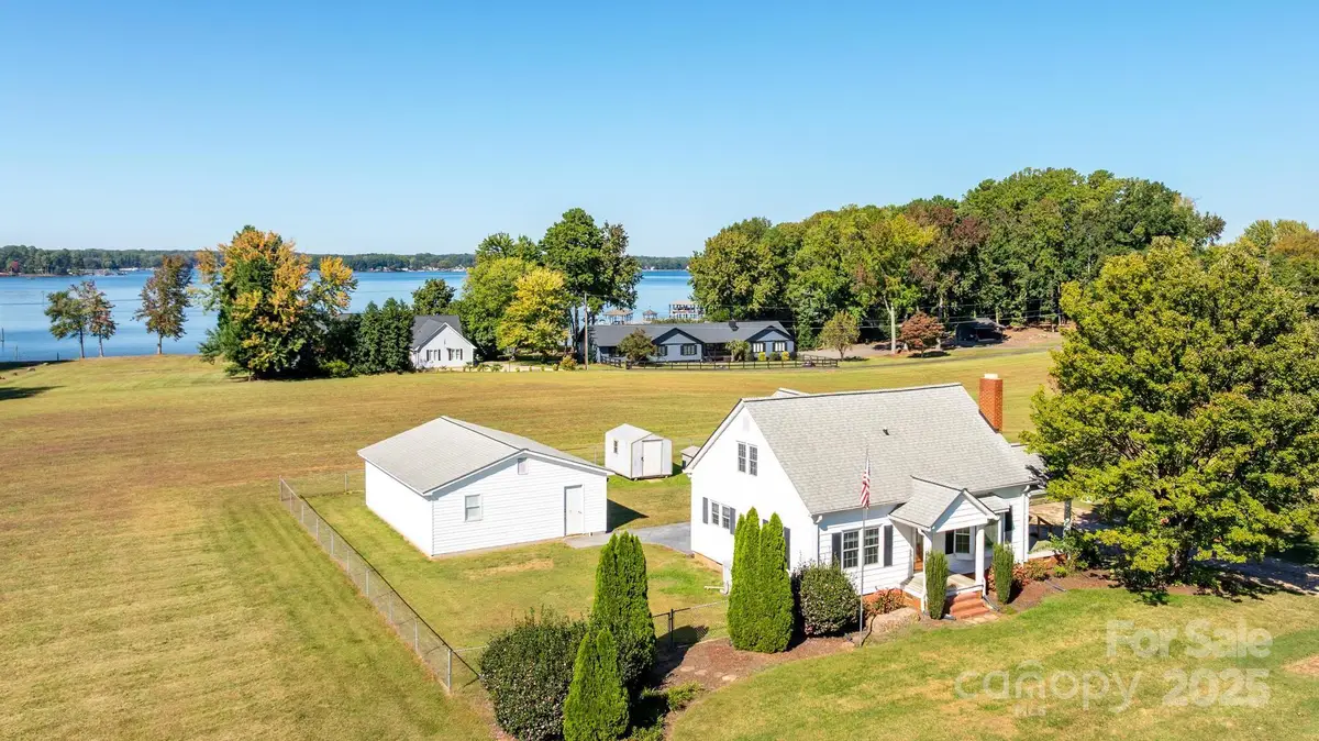 804 Langtree Road, Mooresville, NC 28117 - Image #1