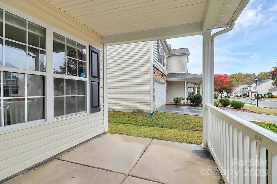 8436 Redding Glen Avenue, Charlotte, NC 28216 - Image #3