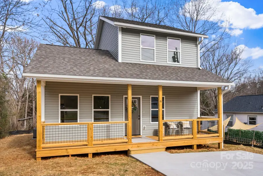 102 Babb Street, Waynesville, NC 28786 - Image #2