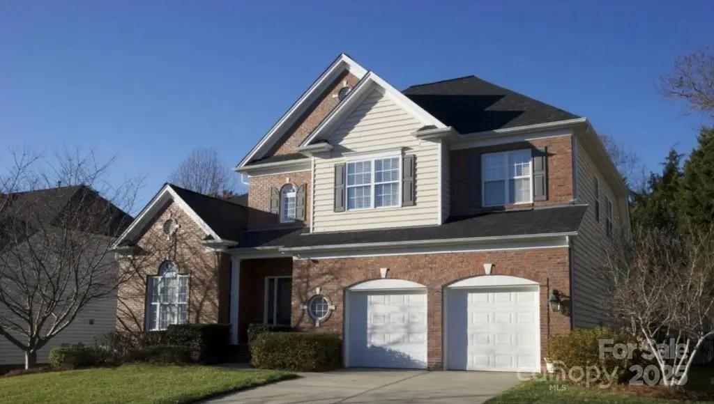 811 Lillieshall Road, Waxhaw, NC 28173 - Image #1