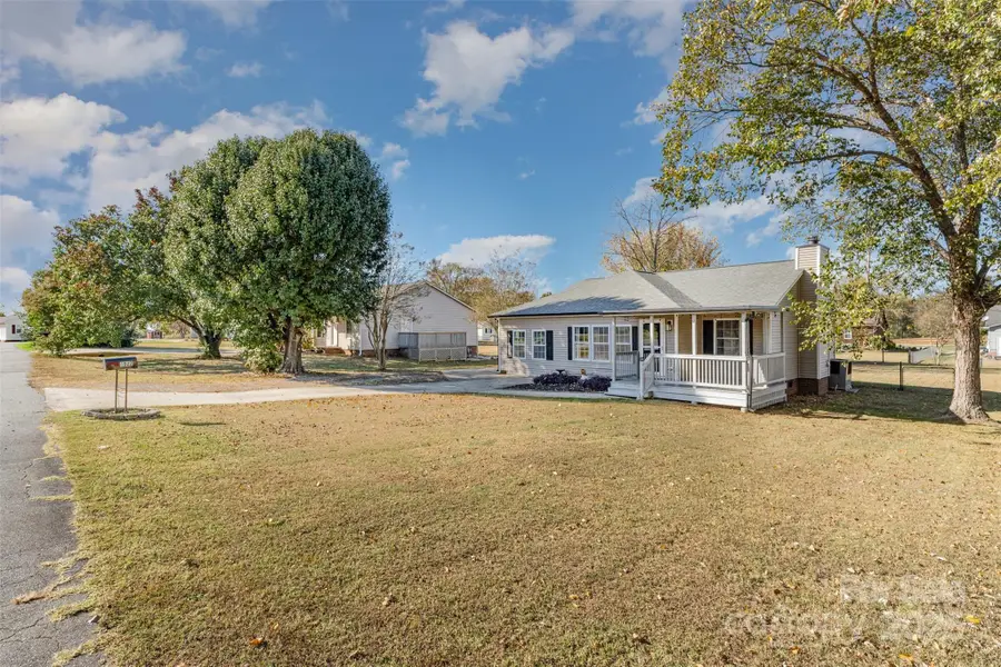 1022 Van Gogh Drive Sw, Concord, NC 28027 - Image #3