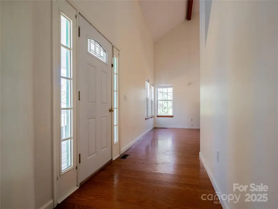 488 Oleta Road, Hendersonville, NC 28792 - Image #2