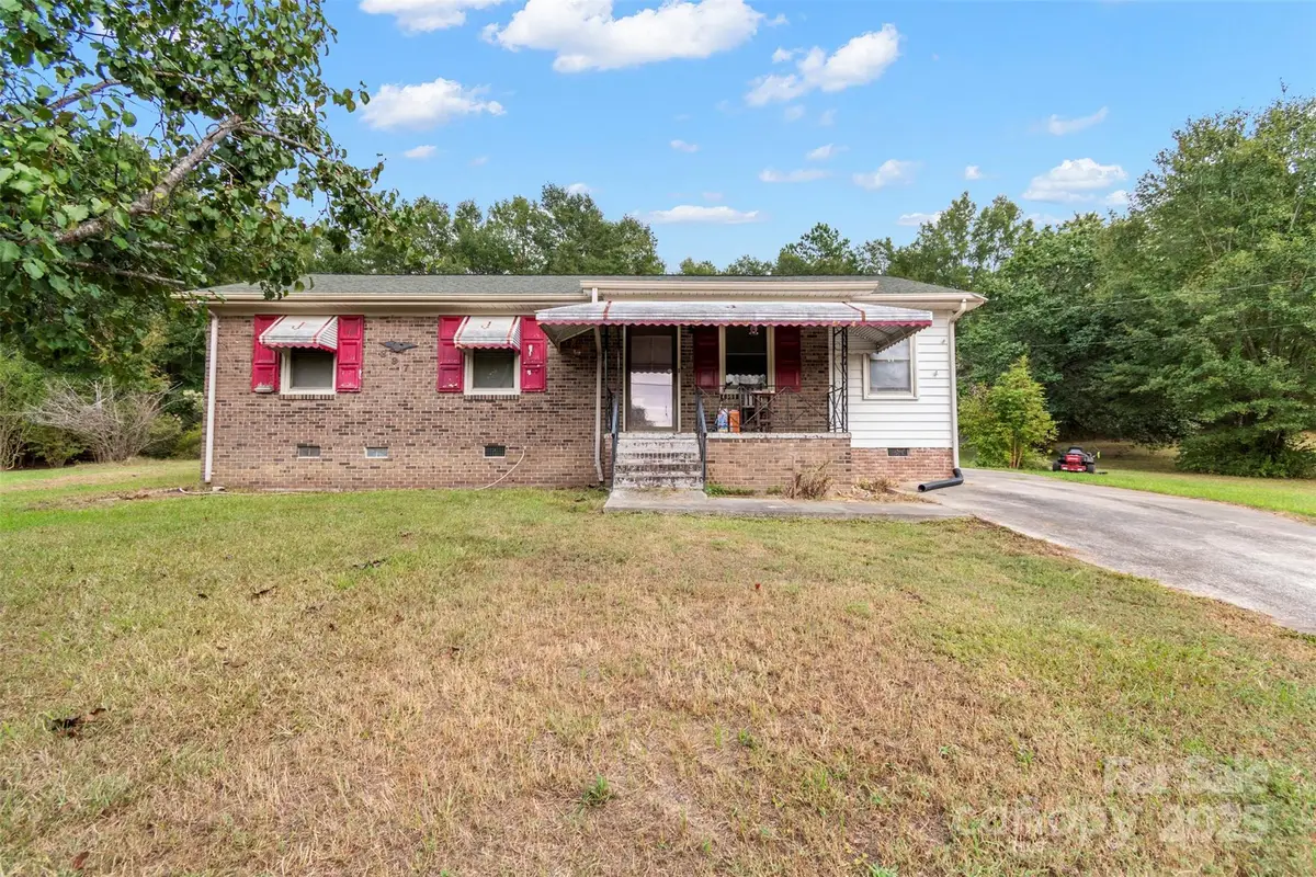 337 Willow Oak Circle, Lancaster, SC 29720 - #1