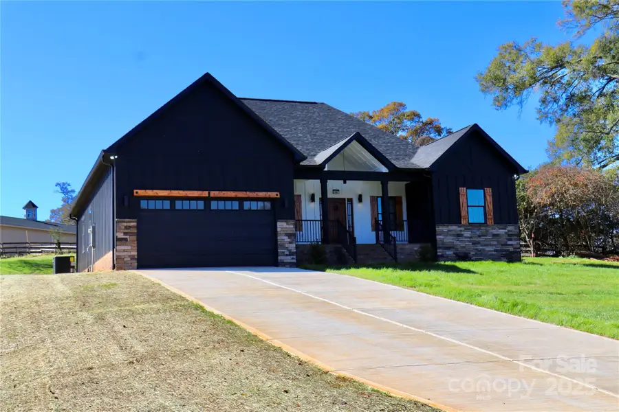 2667 Polo Lane, Maiden, NC 28650 - Image #2