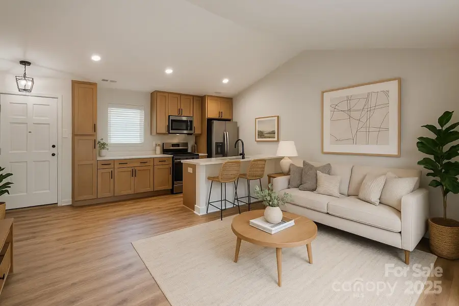 6732 Park Hickory Drive, Charlotte, NC 28227 - Image #3