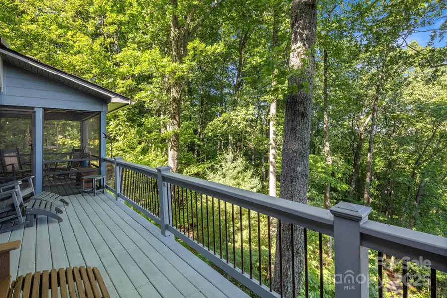 270 Ridge Drive, Saluda, NC 28773 - Image #2