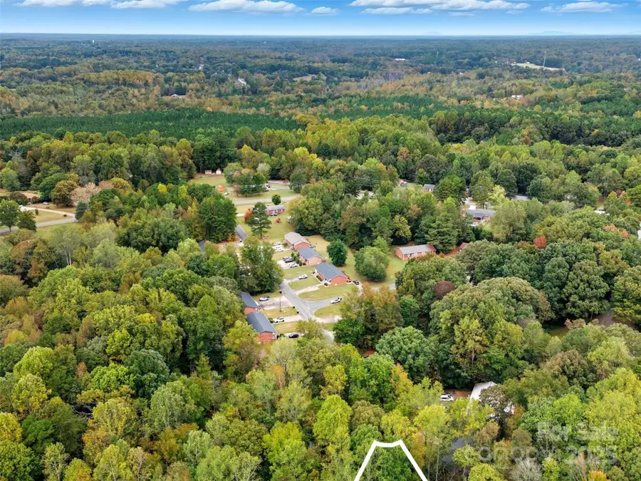 000 Pinecrest Drive, Lexington, NC 27295 - #3