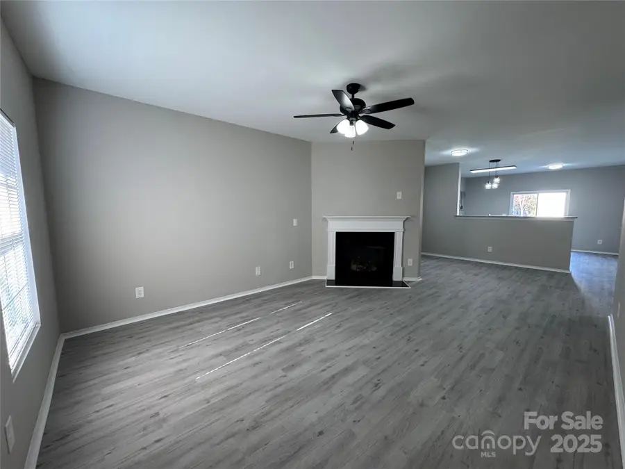 9019 Newfield Street, Charlotte, NC 28216 - Image #3