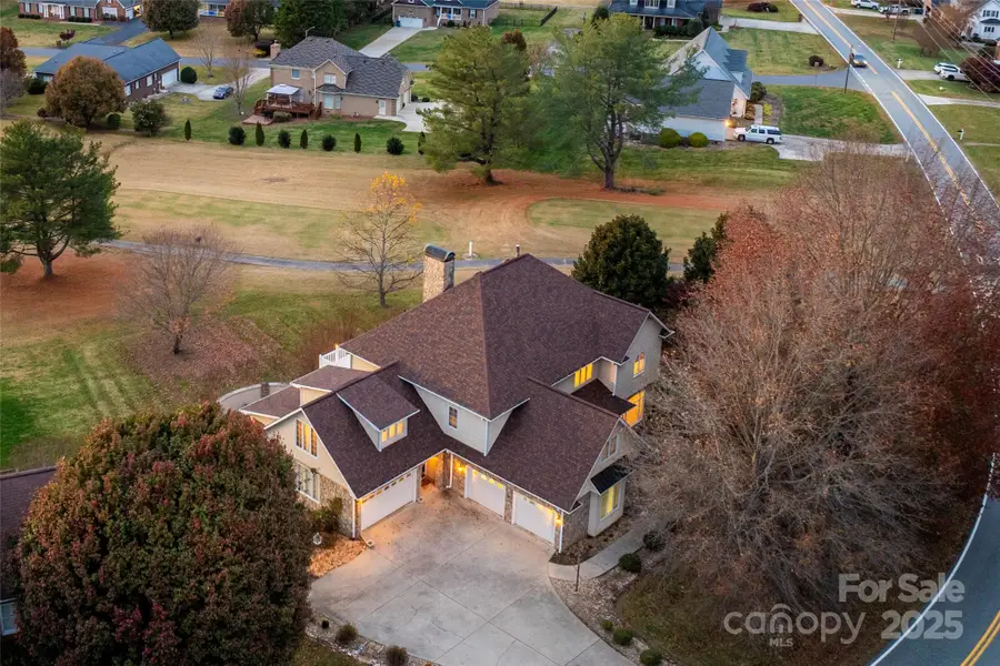 10 Meandering Way, Granite Falls, NC 28630 - Image #2