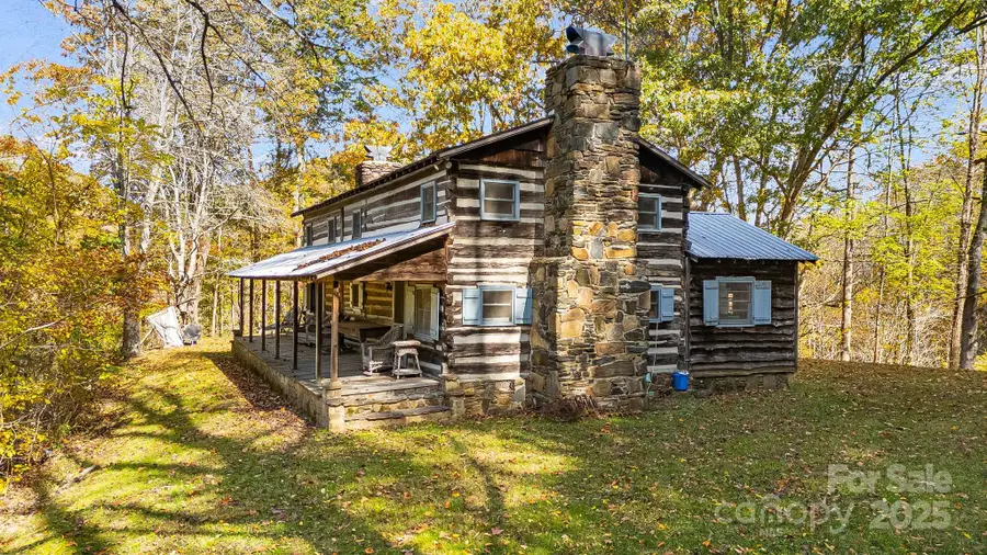 2395 Hortons Creek Road, Burnsville, NC 28714 - Image #2