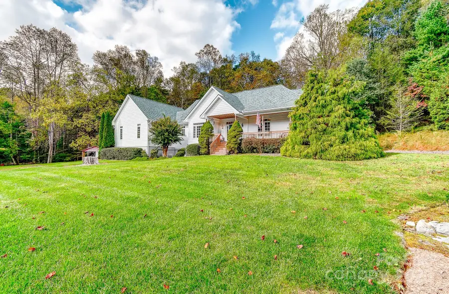 35 Country Wood Way, Horse Shoe, NC 28742 - Image #2