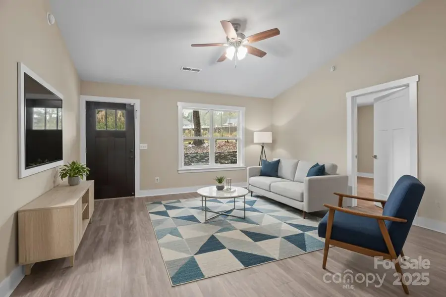 996 Cornelius Road, Mooresville, NC 28117 - Image #3