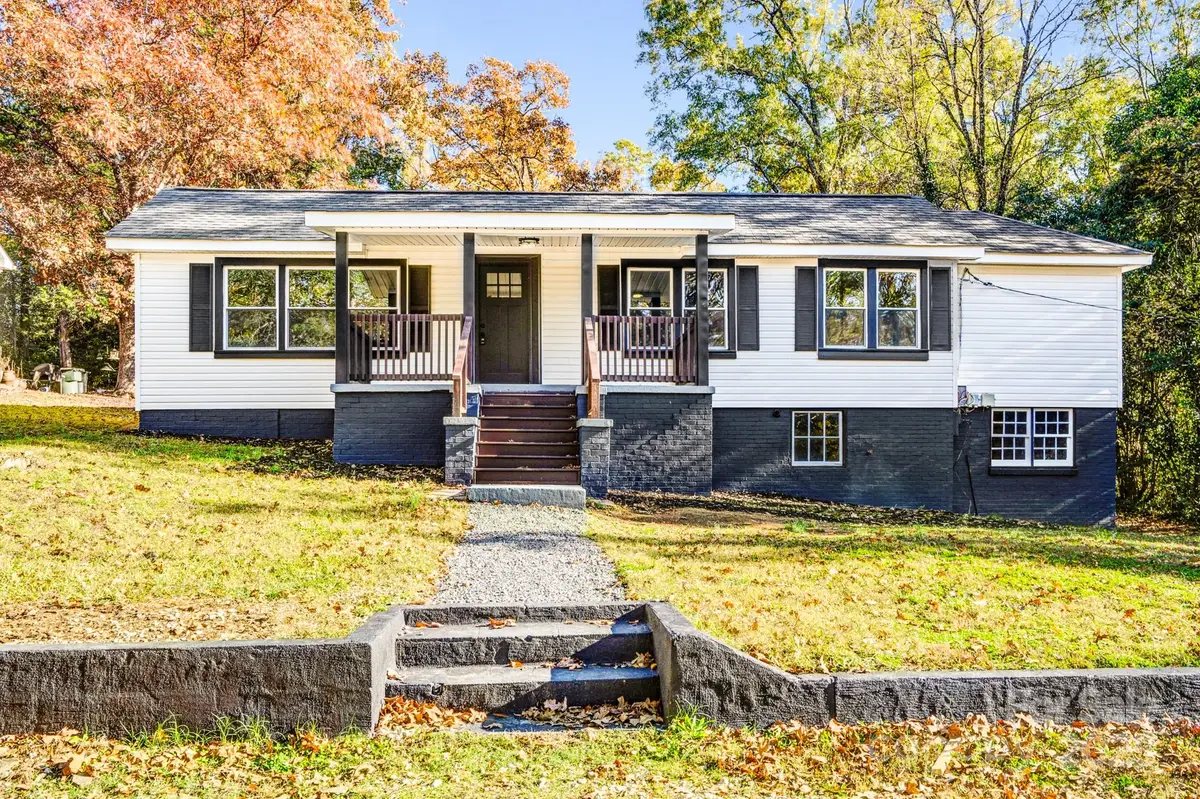 111 Wilshire Avenue Sw, Concord, NC 28025 - Image #1