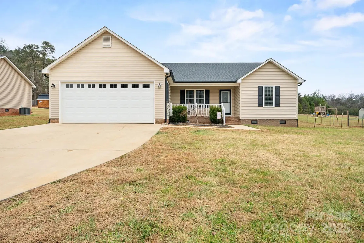 2572 Rock Dam Road, Lincolnton, NC 28092 - Image #1