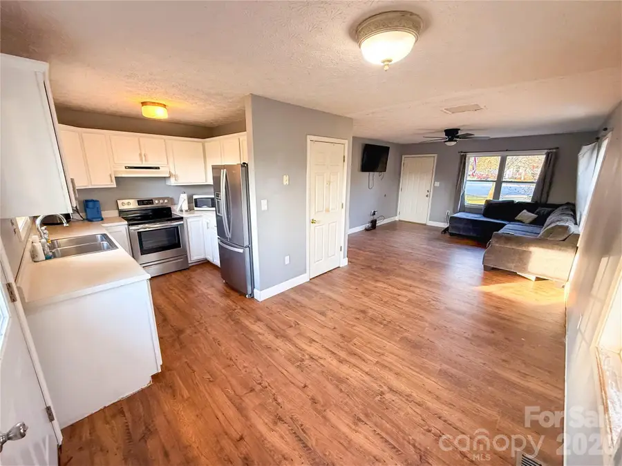 45 Pleasant Court, Flat Rock, NC 28731 - #3