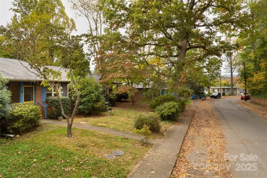 28 Spears Avenue, Asheville, NC 28801 - Image #2