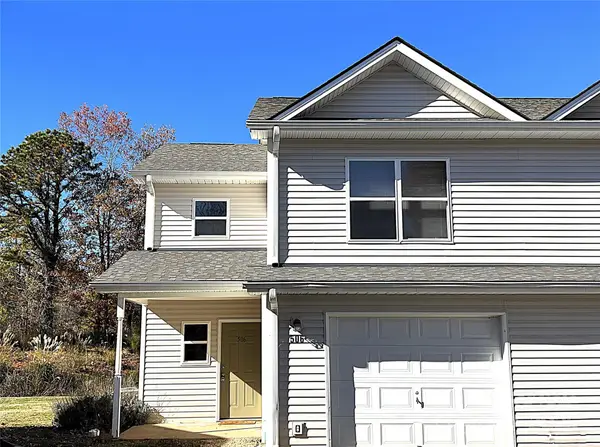 506 Olde Covington Way, Arden, NC 28704