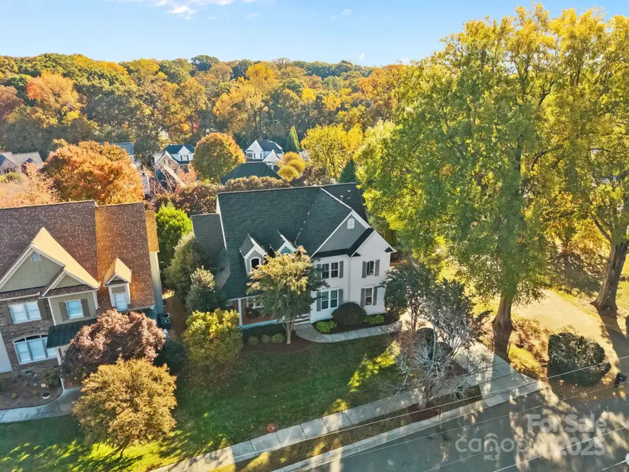 6147 Sharon Acres Road, Charlotte, NC 28210 - Image #3