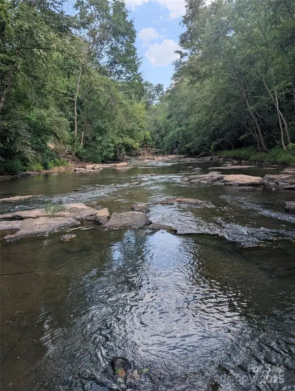 24 AC Ernandez Road, Richburg, SC 29729