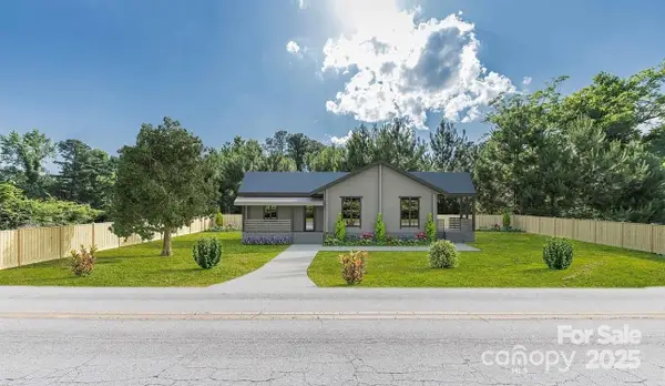 000 Hannah Court, Midway Park, NC 28544