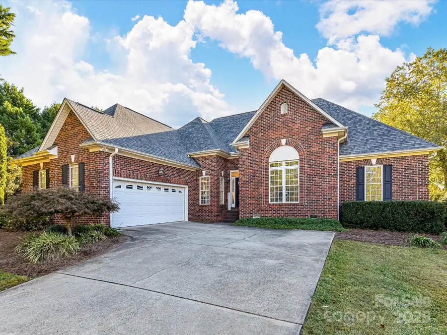 225 Northchase Drive, Concord, NC 28027 - Image #2