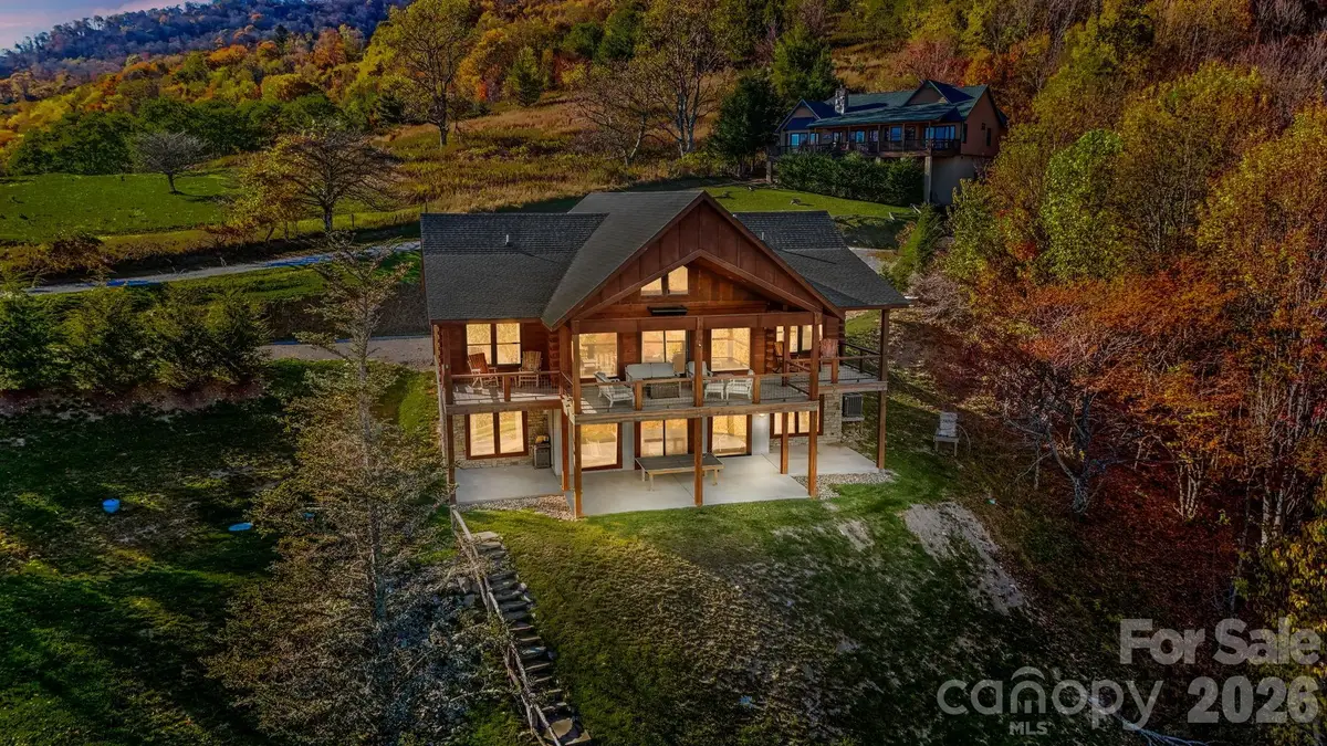 584 Grey Fox Ridge, Banner Elk, NC 28604 - #1