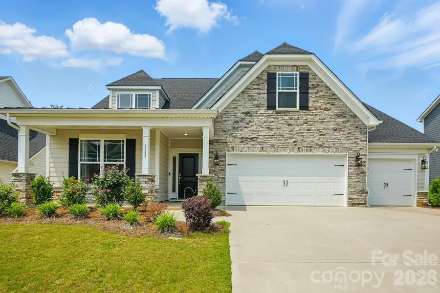 6858 Hunts Mesa Drive, Fort Mill, SC 29707 - Image #2