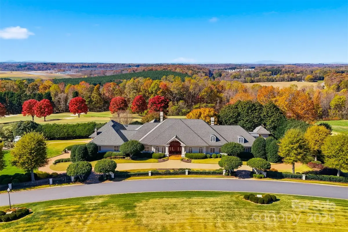 3619 Links Drive Ne, Conover, NC 28613 - Image #1