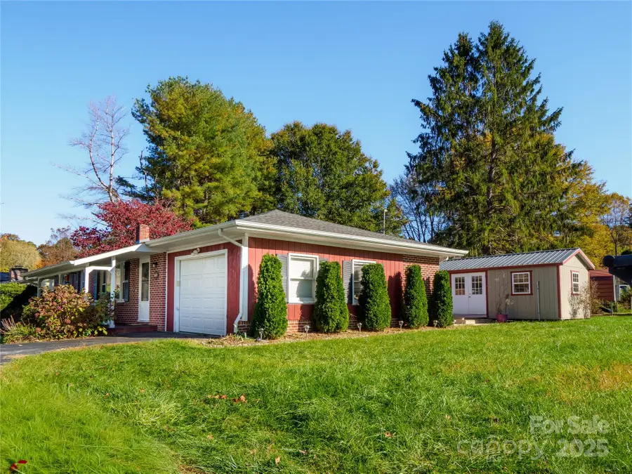 203 Oak Grove Road, East Flat Rock, NC 28726 - Image #2