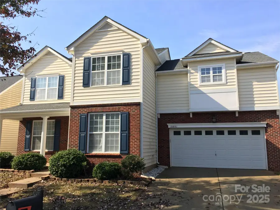 13801 Holly Stream Drive, Huntersville, NC 28078 - Image #3