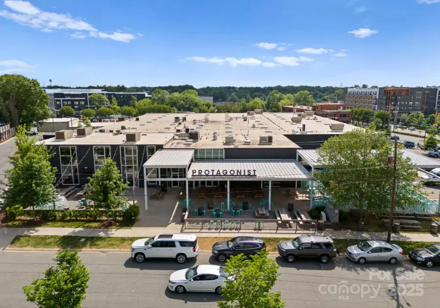 3922 Sarah Drive, Charlotte, NC 28208 - Image #2