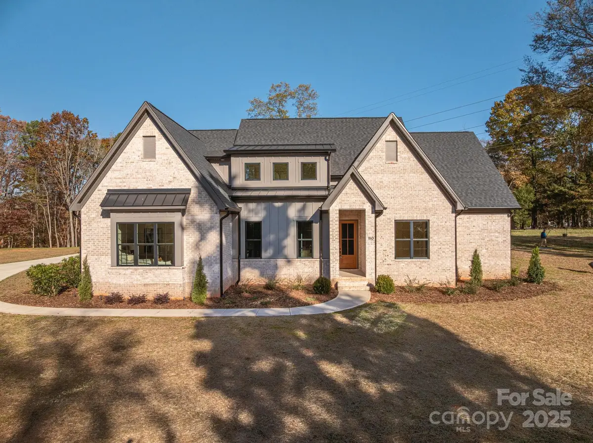 110 Lake Mist Drive, Belmont, NC 28012 - Image #1