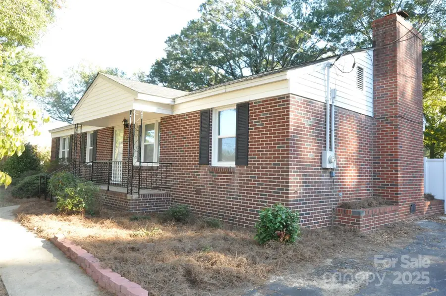 109 Hardin Street, Chester, SC 29706 - Image #3