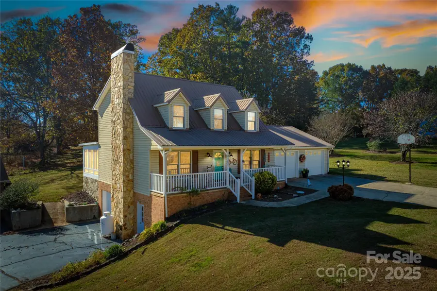 4025 Jenna Lane, Lenoir, NC 28645 - Image #2