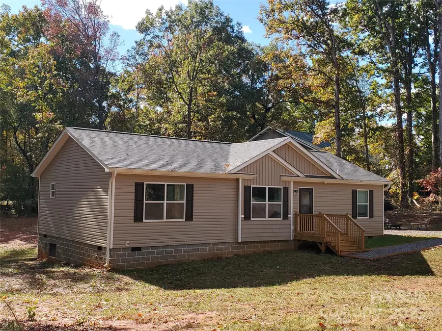 118 Valley Springs Drive, Olin, NC 28660 - Image #2