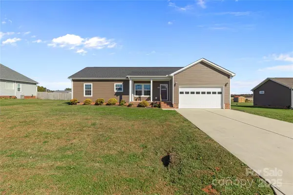 1133 Knox Farms Boulevard #18, Woodleaf, NC 27054