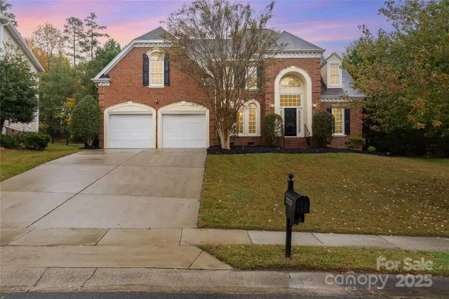 2723 Sawgrass Ridge Place, Charlotte, NC 28269 - Image #2