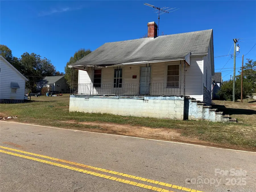318 S 6th Street, Lockhart, SC 29364 - Image #3