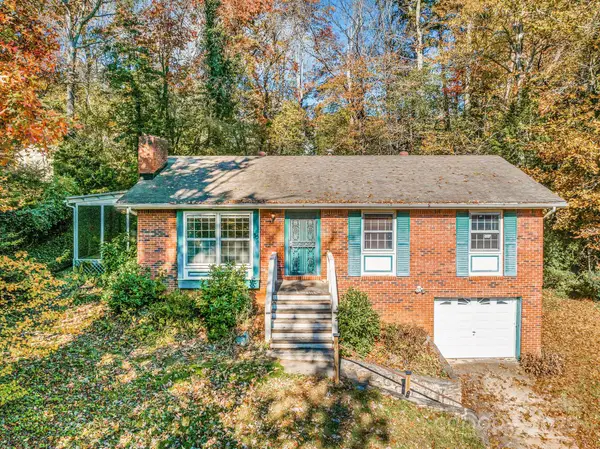 35 Auburndale Drive, Asheville, NC 28806