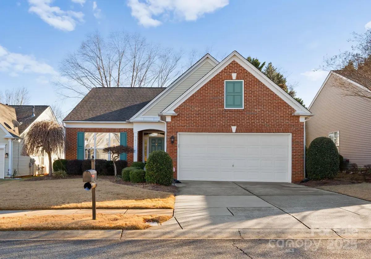 7011 Southbrook Drive, Charlotte, NC 28277 - Image #1