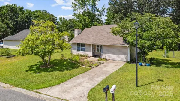 248 Flowerwood Drive, Hopkins, SC 29061