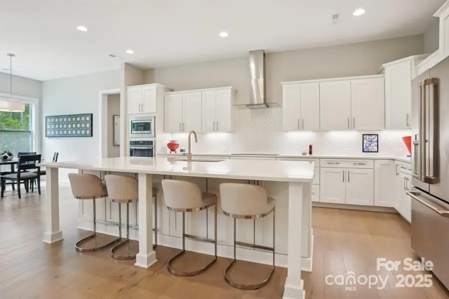 2293 Paddlers Cove Drive, Lake Wylie, SC 29710 - Image #2