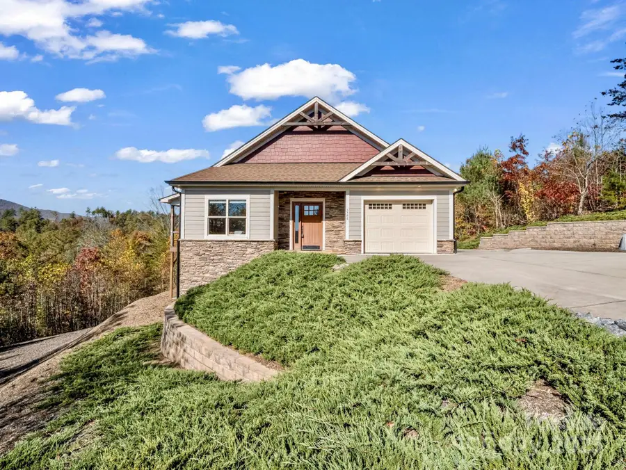 5588 Table View Lane, Lenoir, NC 28645 - Image #2