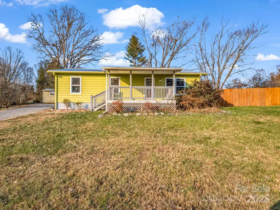 2 Red Apple Drive, Hendersonville, NC 28792 - Image #2