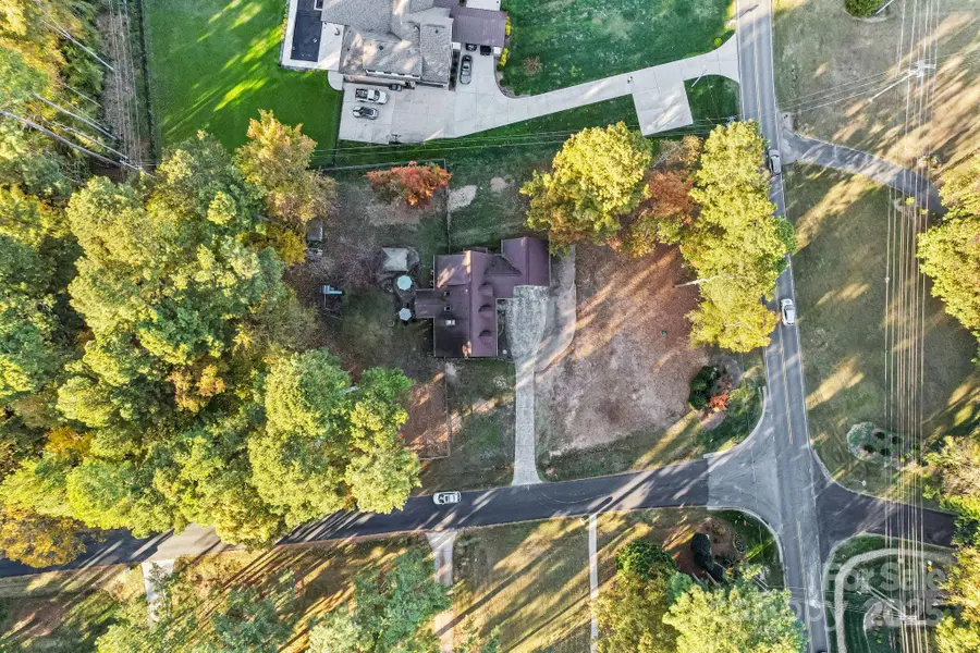 4724 Weddington Matthews Road, Matthews, NC 28104 - Image #3