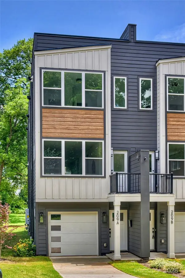 209 Coxe Avenue #B, Charlotte, NC 28208